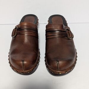 ECCO Studded Mule Clogs Brown Slip On Leather Shoe Women's Size 9/9.5 EU41